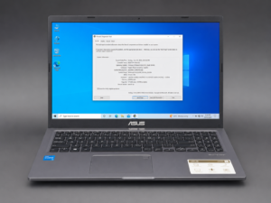 Asus i3 11 gen 8gb ram 256 SSD