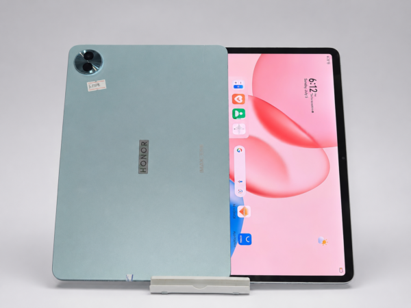 HONOR Pad 10 – Snapdragon 7 Gen 3, 8GB RAM, 128GB Storage, 12.1-inch 2.5K 120Hz Display