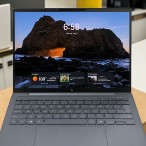 HP Elite Dragonfly G4 – Core i7 13th Gen, 16GB RAM, 512GB NVMe SSD, 13.5-inch Touch - image 4