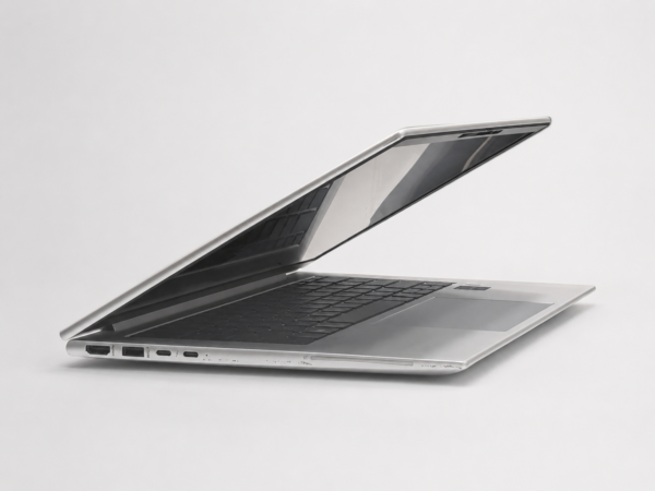 HP EliteBook 840 G9 – Core i5 12th Gen, 8GB RAM, 256GB NVMe SSD, 14-inch FHD