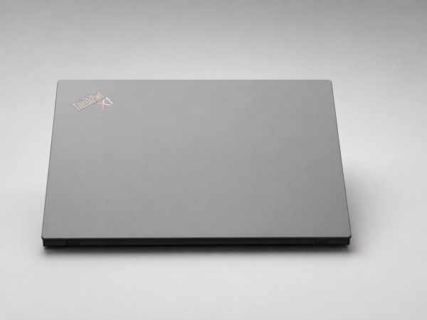 Lenovo ThinkPad X1 Carbon – Core i7 10th Gen, 16GB RAM, 256GB SSD, 14-inch 2K